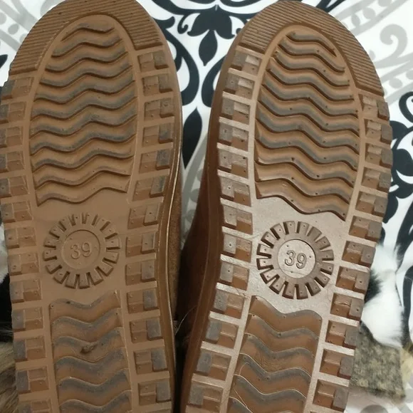 Ladies rabbit fur faux fur inside suede boots SZ 39 (8) - Picture 4 of 9